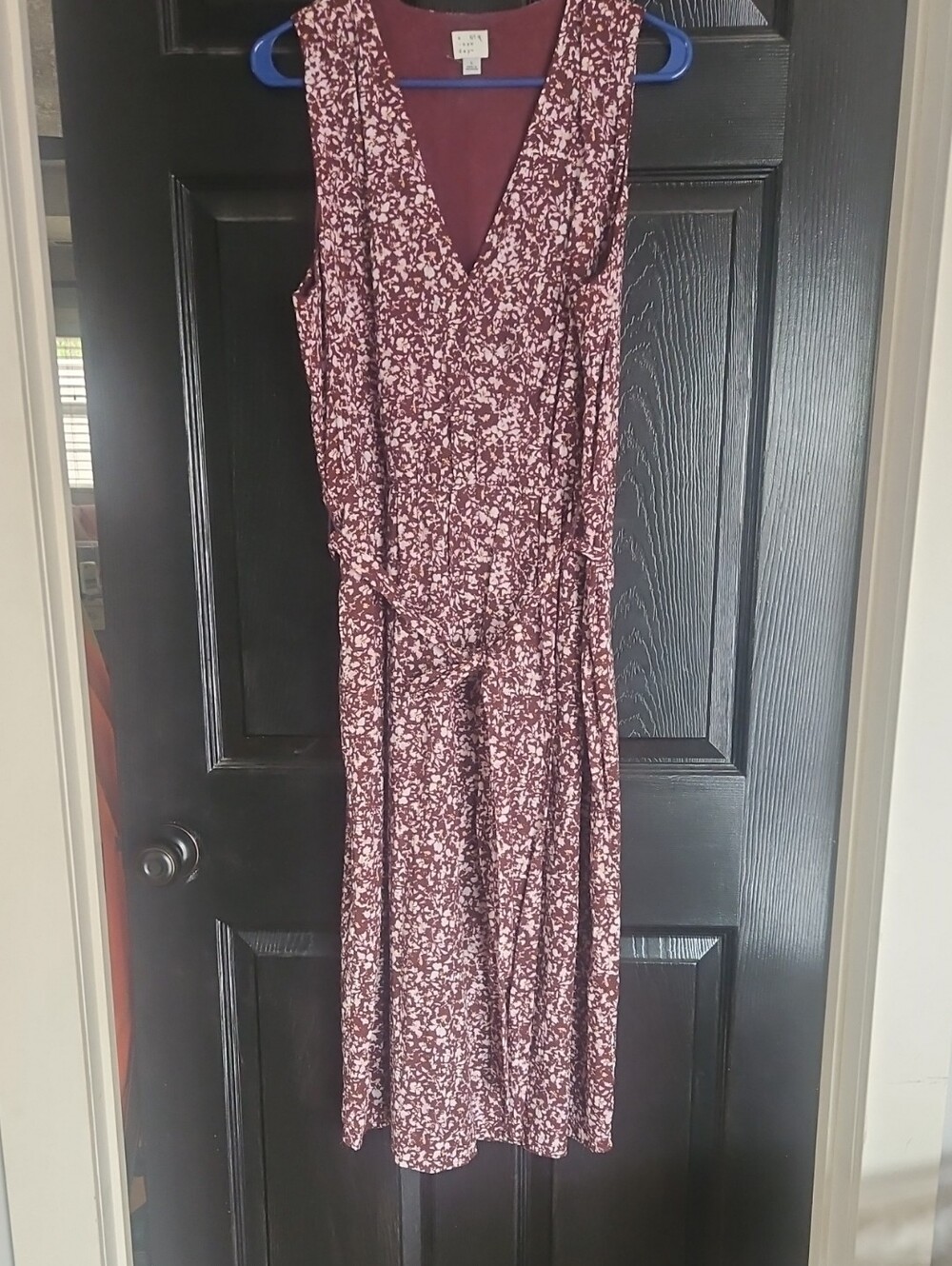 a new day Burgundy and White Floral V-Neck Sleeveless Midi Dress